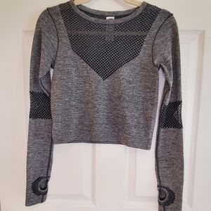 Joy Lab Stretchy Longsleeve crop top Small